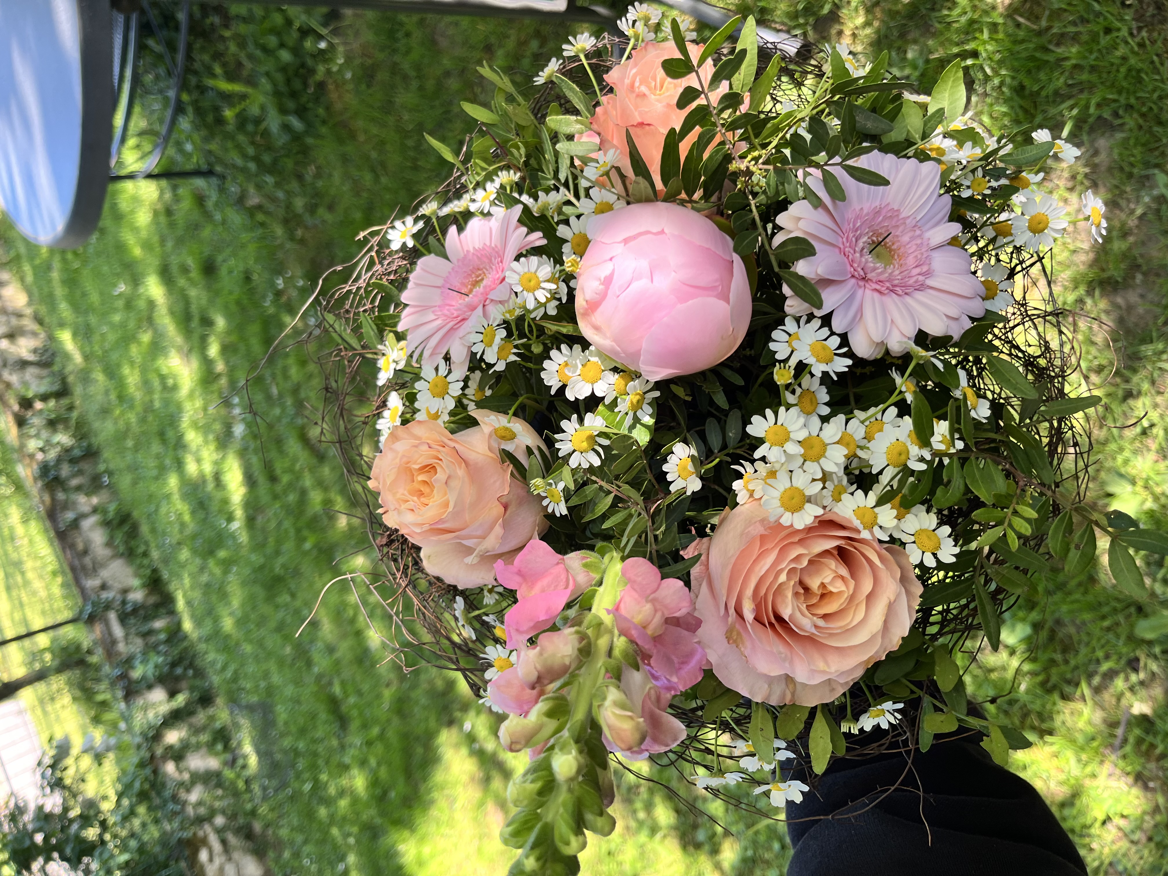 Blumen an Tankstellen